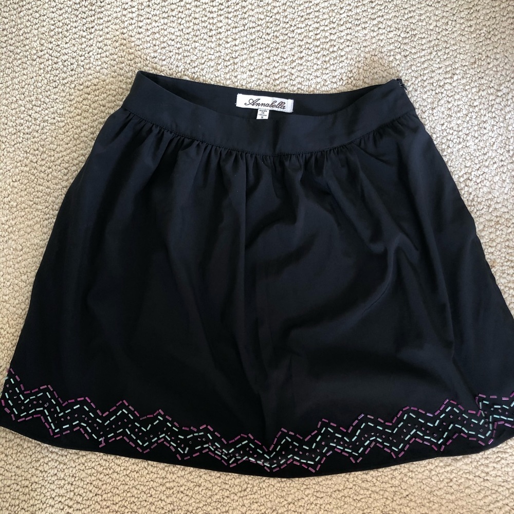 Above the knee skirt size S/6